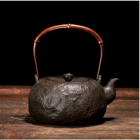 Japanese style iron kettle Nanbu Tekki